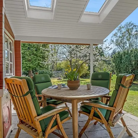 Berit - 700m From The Sea By Interhome Dom wakacyjny *